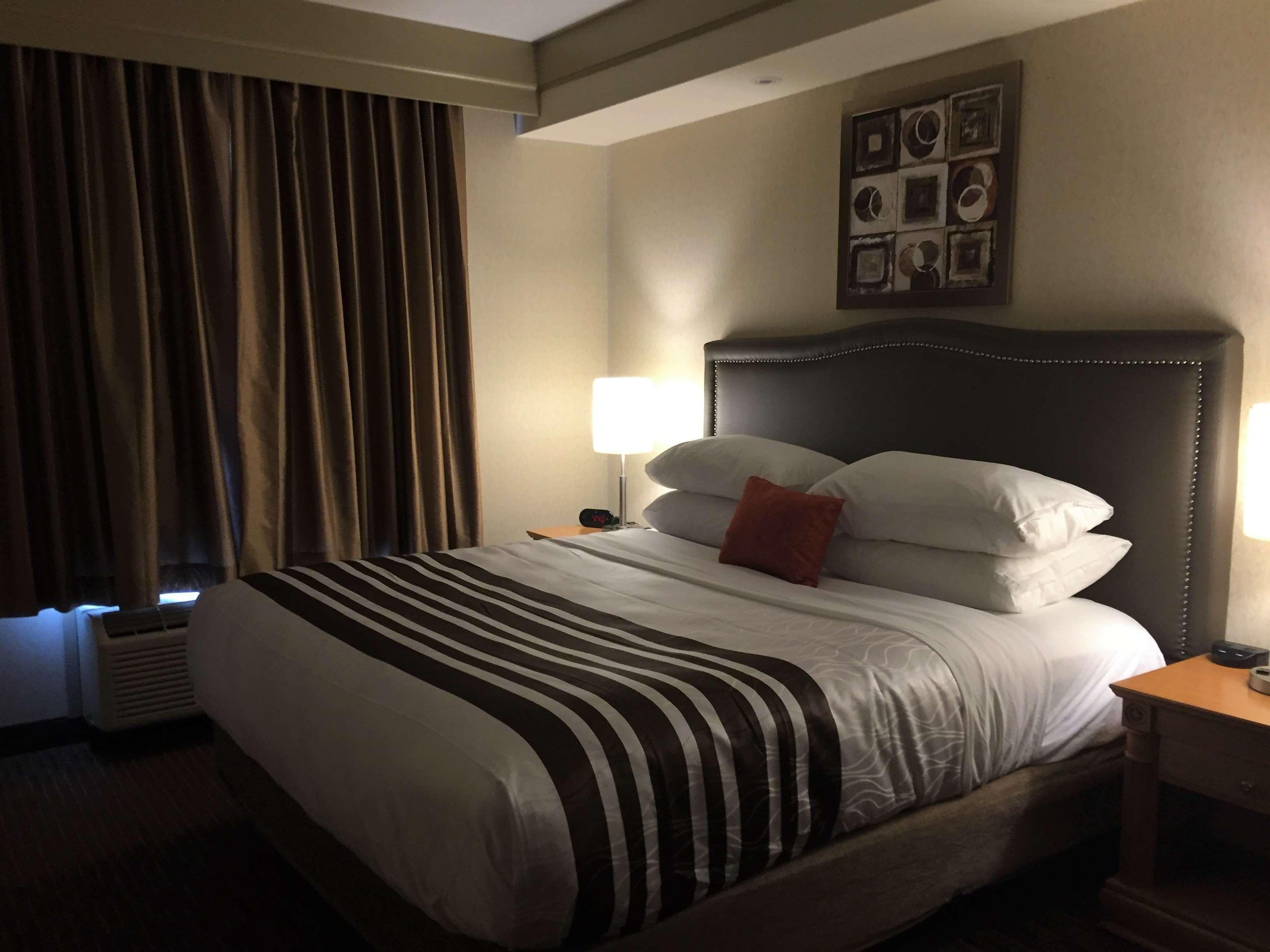 Best Western Plus Waterloo Hotel Exterior foto