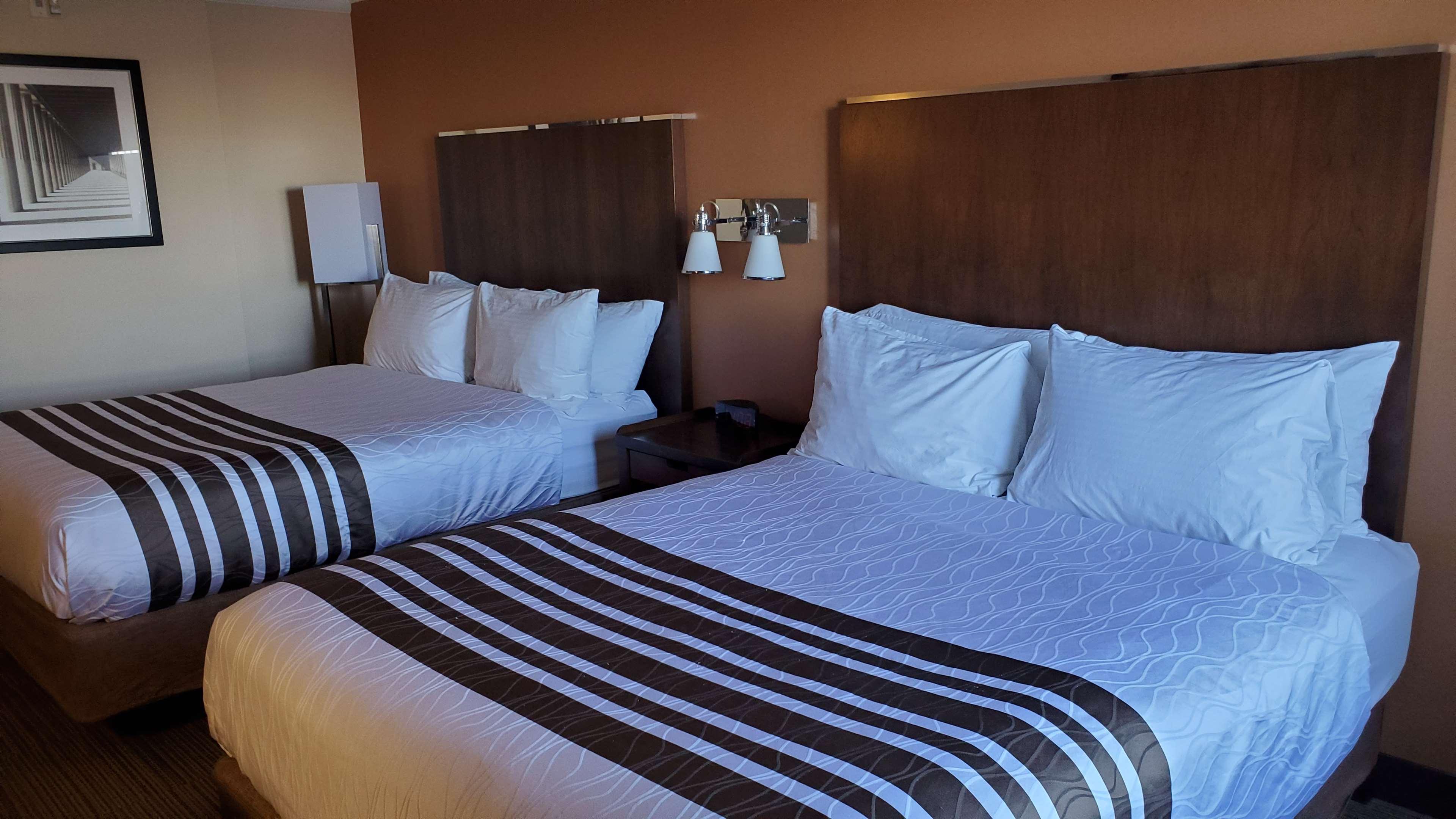Best Western Plus Waterloo Hotel Exterior foto