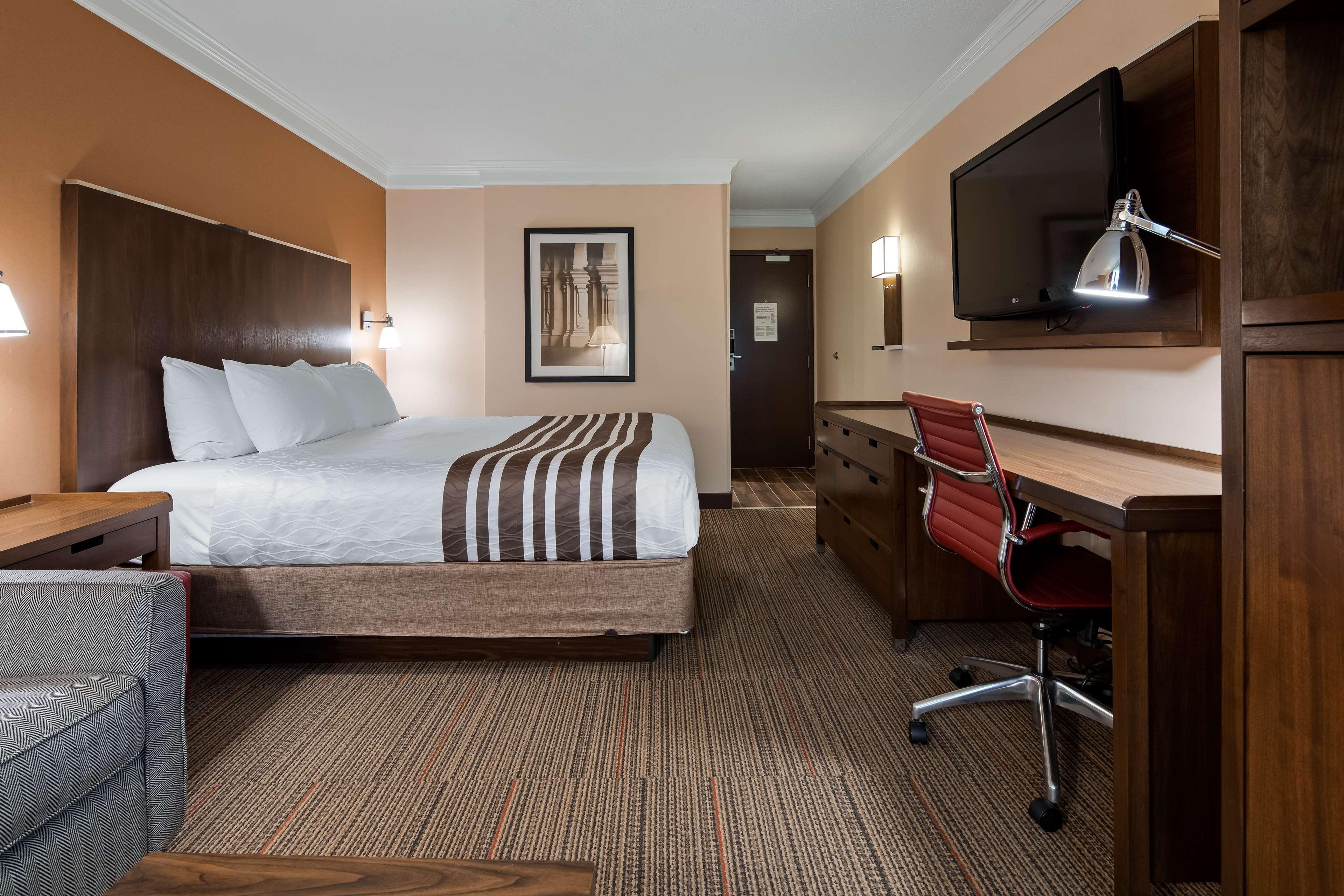 Best Western Plus Waterloo Hotel Exterior foto